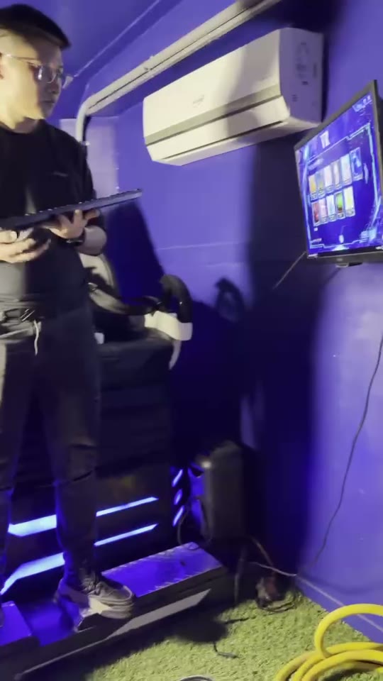 последние новости компании о Двери выставки закрылись, но мы не закончили: спасательная операция на парковке 2